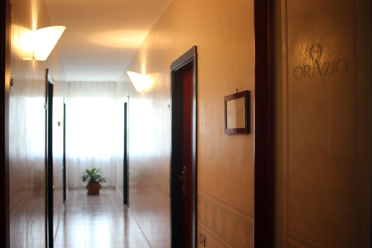 Hotel Orazio Venosa Extérieur photo