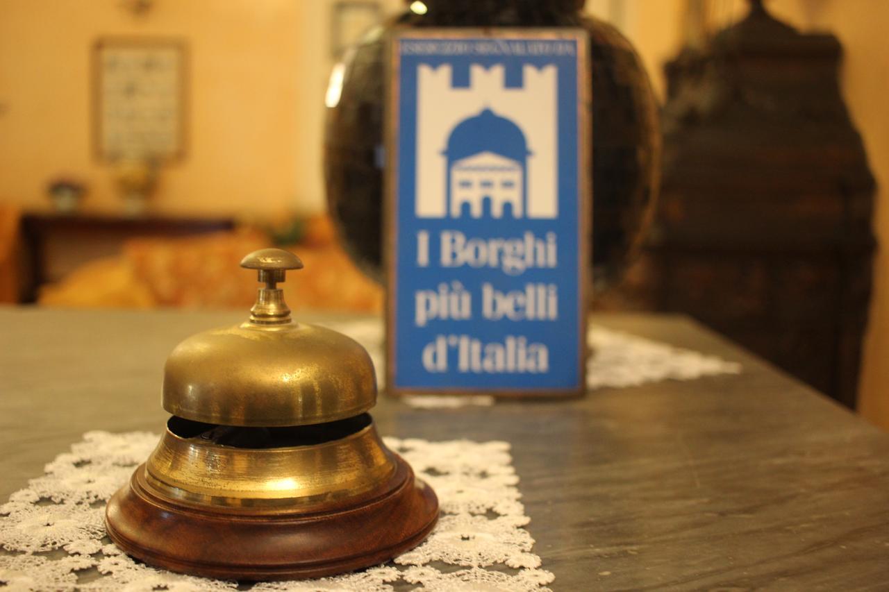 Hotel Orazio Venosa Extérieur photo